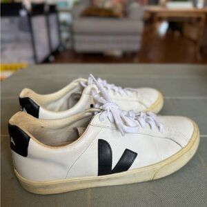 Veja White and Black Sneakers with Bold V Logo